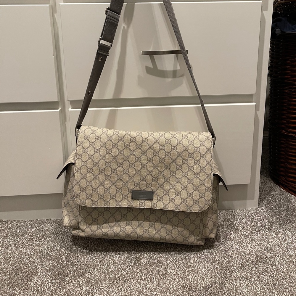 Gucci diaper bag with changing pad, EUC